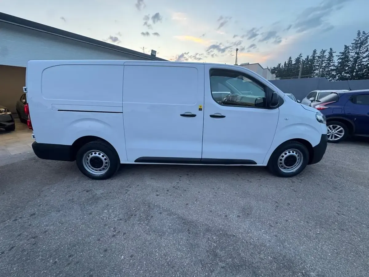 Usata Fiat Scudo Business 101 CV (74 kW) 2023 Bianco Furgone