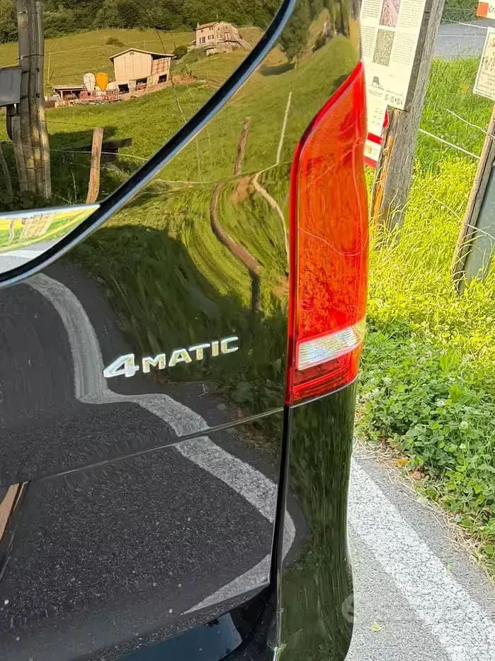 Usata Mercedes Viano 2022 Nero