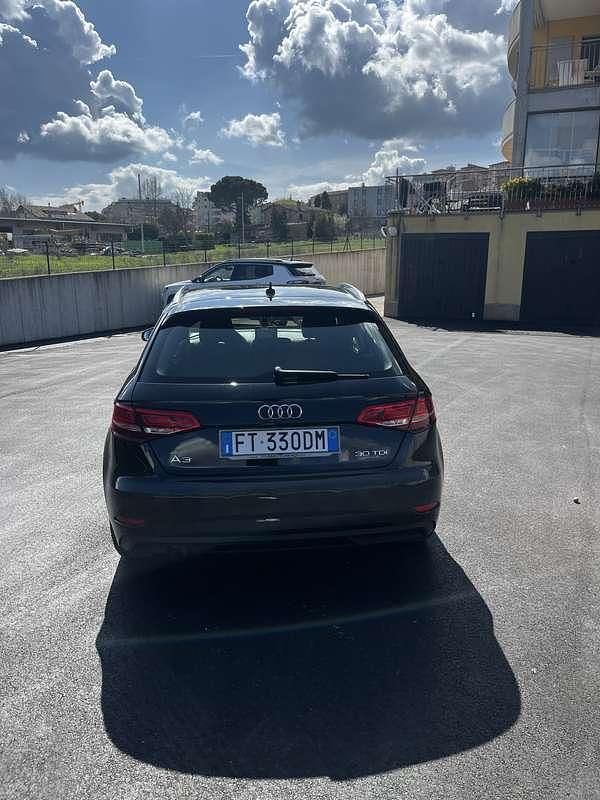 Usata Audi A3 Business 116 CV (85 kW) 2018 Nero Berlina