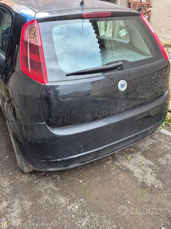 Usata Fiat Grande Punto 75 CV (55 kW) 2006 Utilitaria
