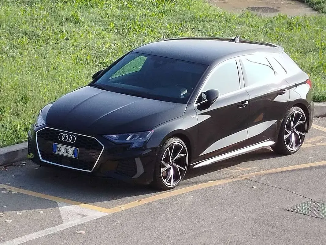 Usata Audi A3 S-Line 150 CV (110 kW) 2021 Nero Berlina