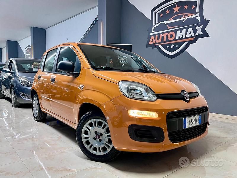 Usata Fiat Panda Pop 69 CV (50 kW) 2019 Arancione Berlina
