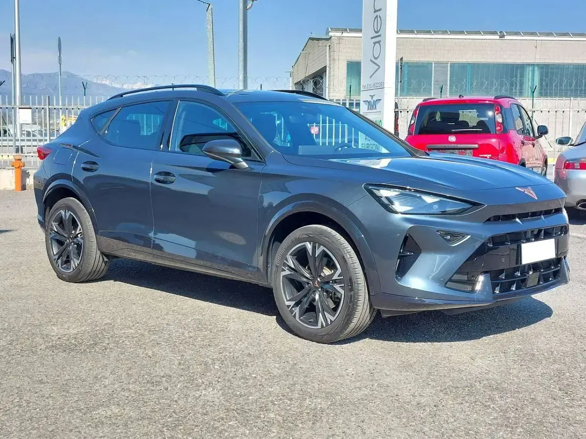 Usata Cupra Formentor 150 CV (110 kW) 2025 Grigio SUV