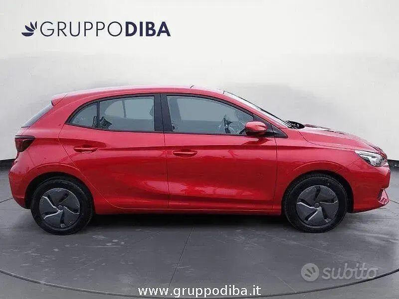 Nuova MG MG3 116 CV (85 kW) 2026 Rosso Utilitaria