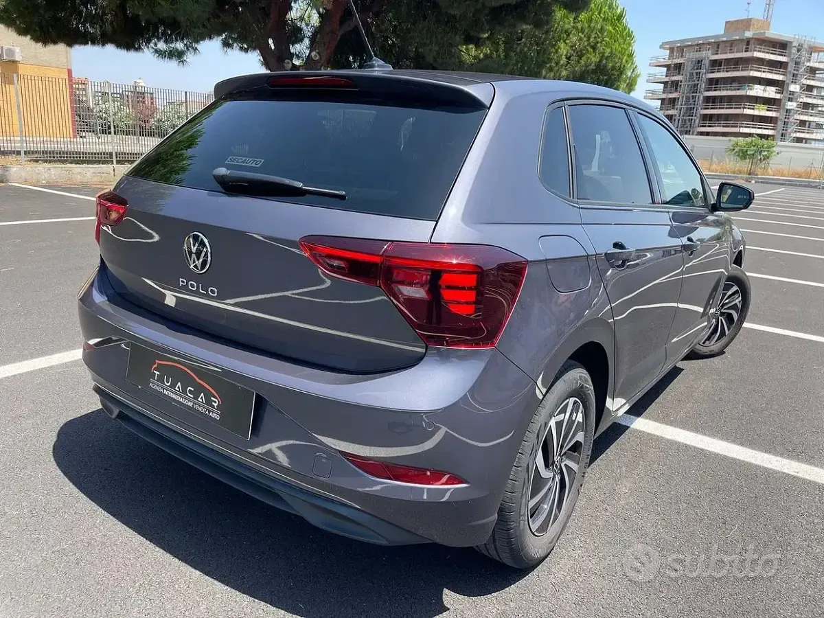 Usata VW Polo Edition 95 CV (69 kW) 2025 Grigio Utilitaria