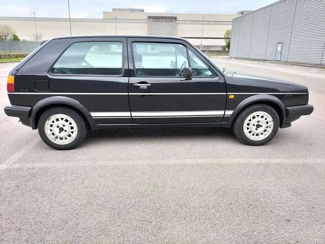 Usata VW Golf II GTI 110 CV (80 kW) 1985 Nero Utilitaria