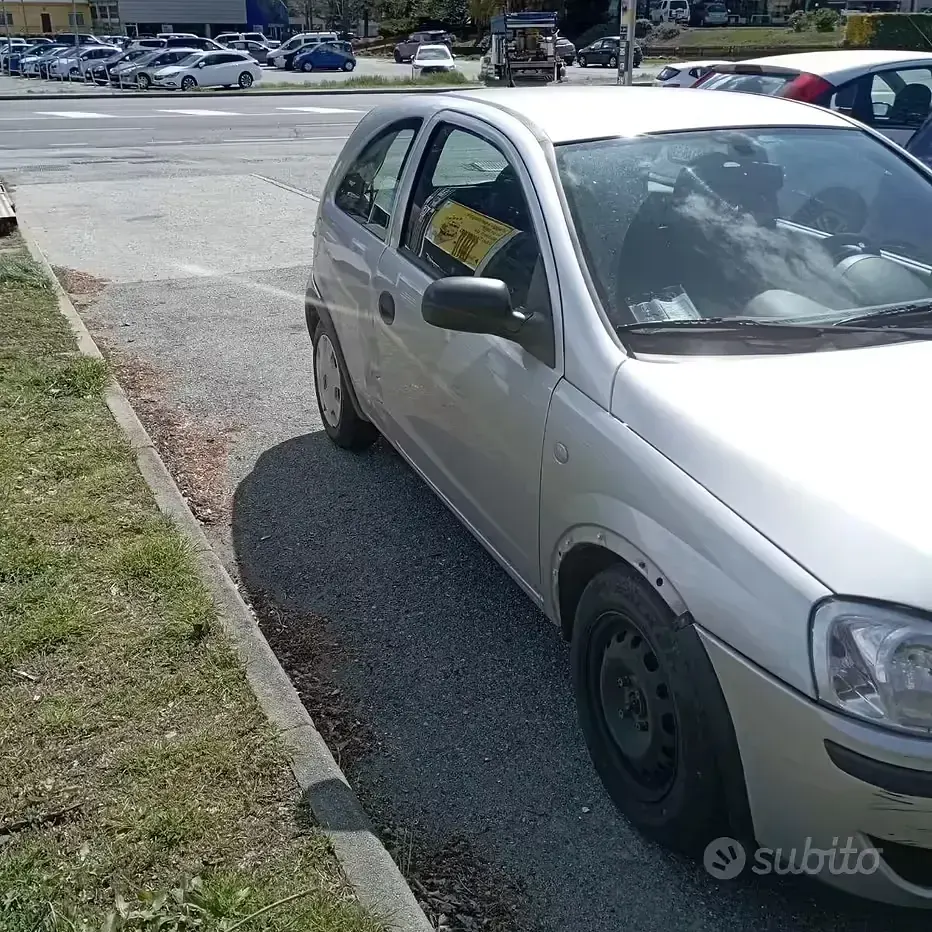 Usata Opel Corsa 80 CV (58 kW) 2006 Grigio Utilitaria