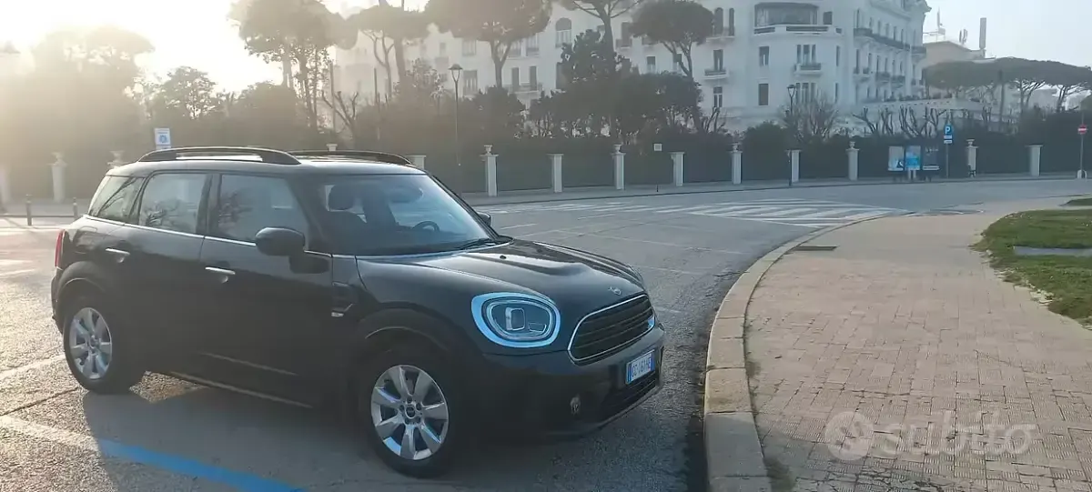 Usata Mini Countryman 102 CV (75 kW) 2020 SUV