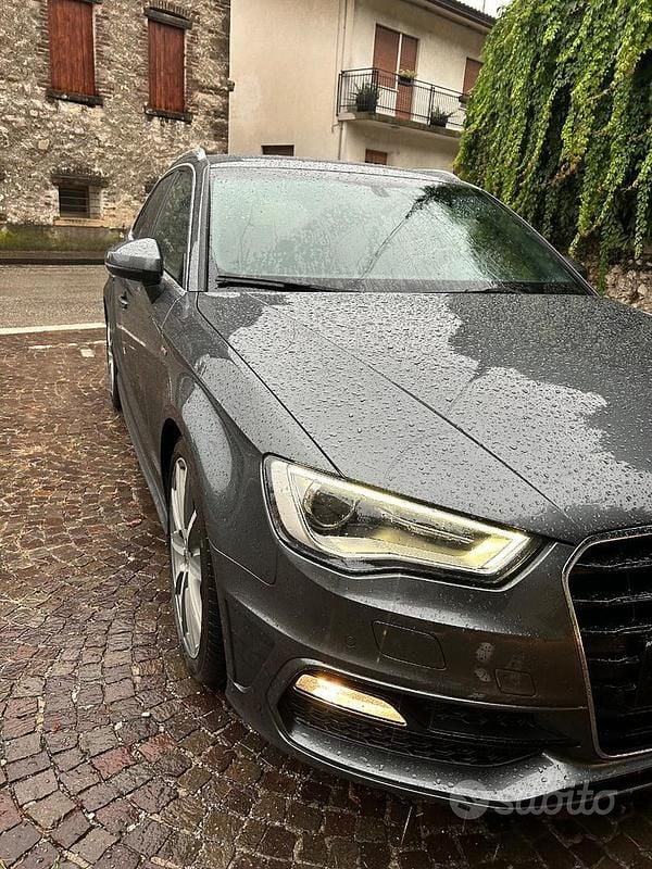 Usata Audi A3 S-Line 150 CV (110 kW) 2016 Grigio Berlina