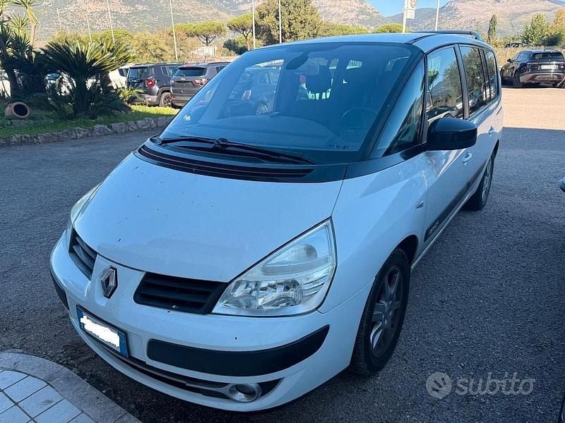 Usata Renault Espace 175 CV (128 kW) 2010 Bianco Berlina