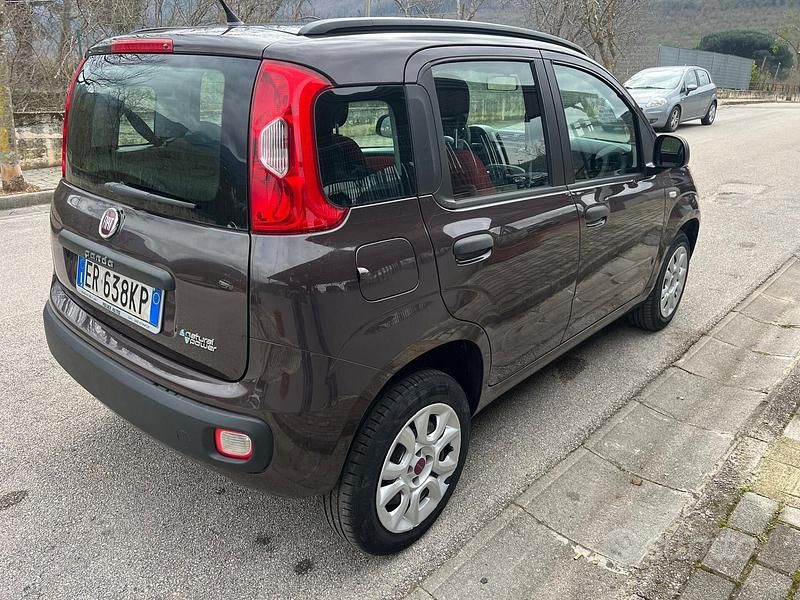 Usata Fiat Panda Lounge 80 CV (58 kW) 2013 Marrone Utilitaria