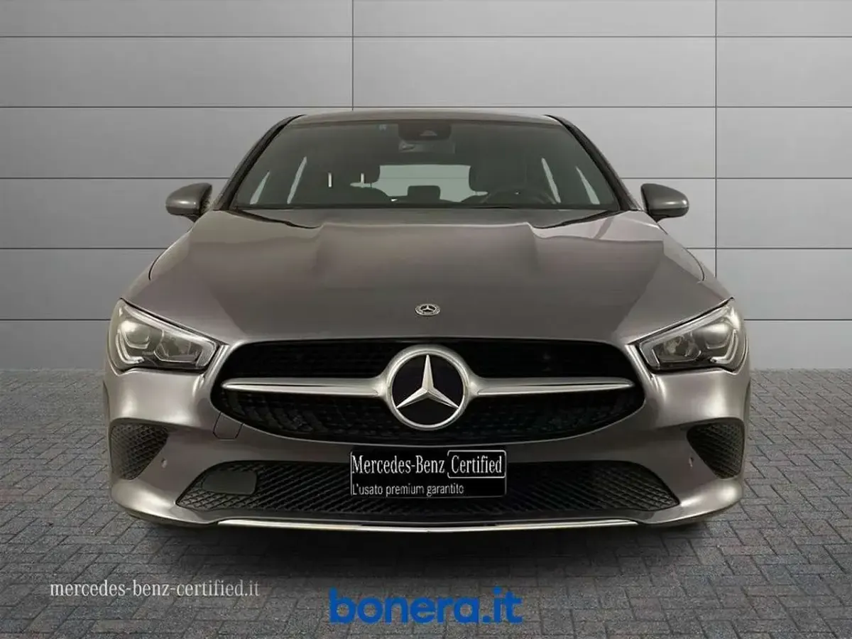Usata Mercedes CLA200 Shooting Brake 150 CV (110 kW) 2020 Grigio Station wagon