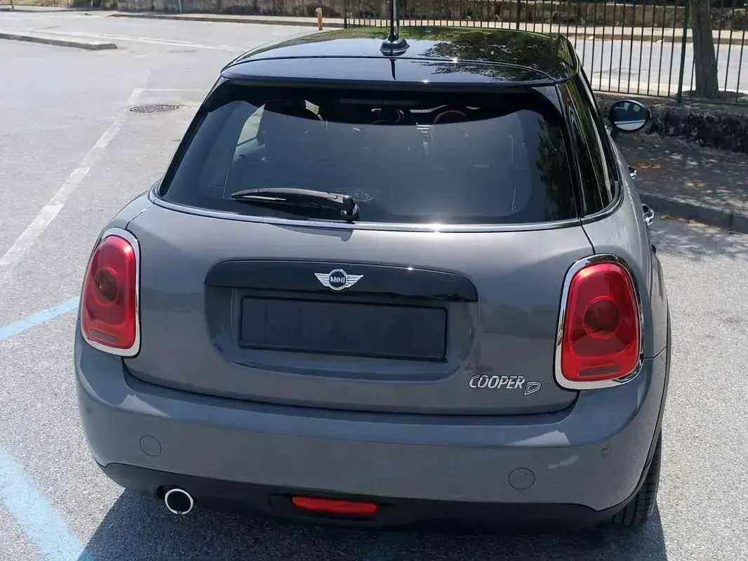 Usata Mini Cooper D 116 CV (85 kW) 2015 Grigio Utilitaria