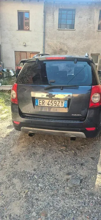 Usata Chevrolet Captiva LS 150 CV (110 kW) 2007 Nero SUV