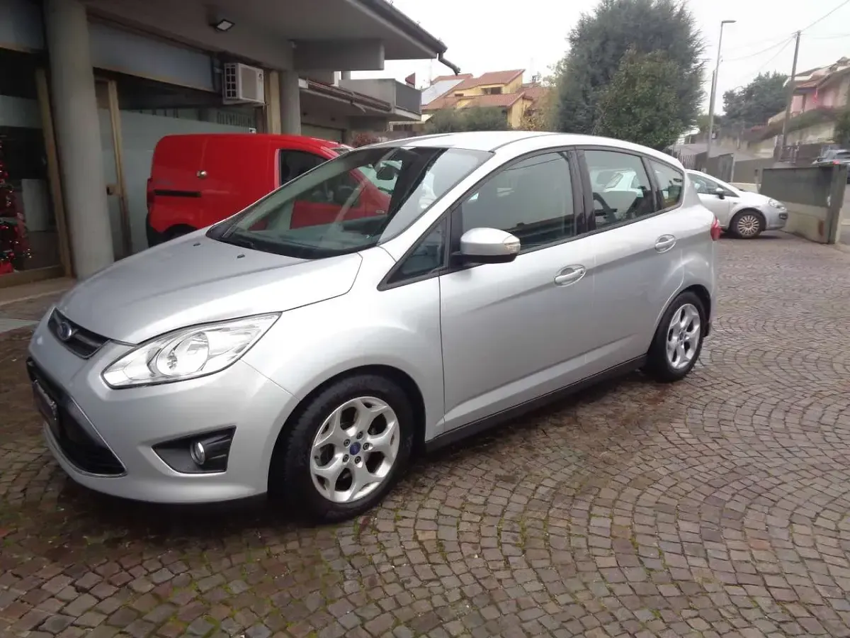 Usata Ford C-MAX 116 CV (85 kW) 2012 Argento Monovolume