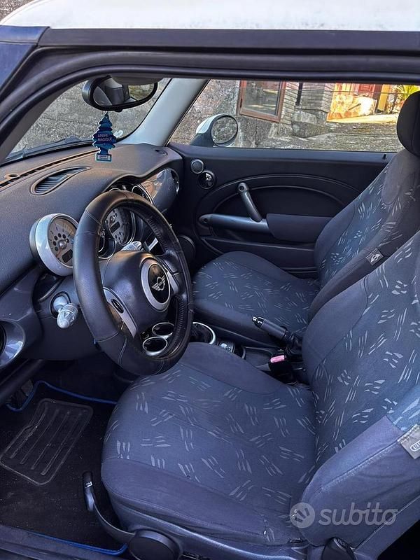 Usata Mini Cooper 2004 Utilitaria
