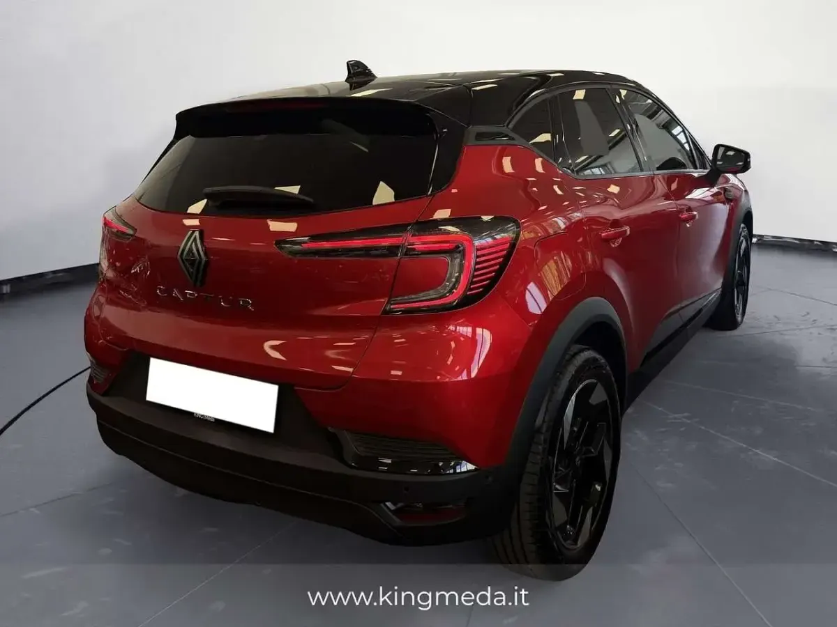 Nuova Renault Captur Techno 122 CV (89 kW) 2026 Rosso SUV