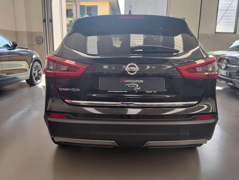 Usata Nissan Qashqai N-Connecta 116 CV (85 kW) 2018 Nero SUV