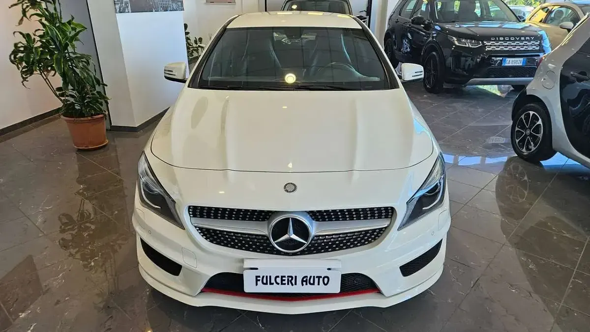 Usata Mercedes CLA250 Premium 211 CV (155 kW) 2014 Bianco Berlina