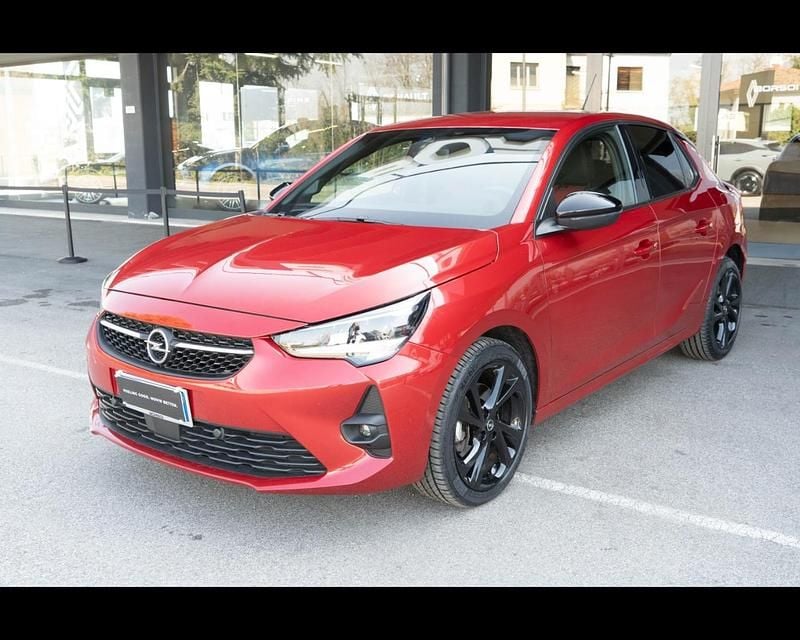 Usata Opel Corsa GS Line 101 CV (74 kW) 2021 Rosso metallizzato Utilitaria