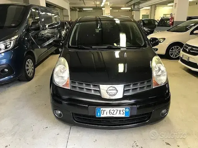 Usata Nissan Note Acenta 88 CV (64 kW) 2008 Nero Utilitaria