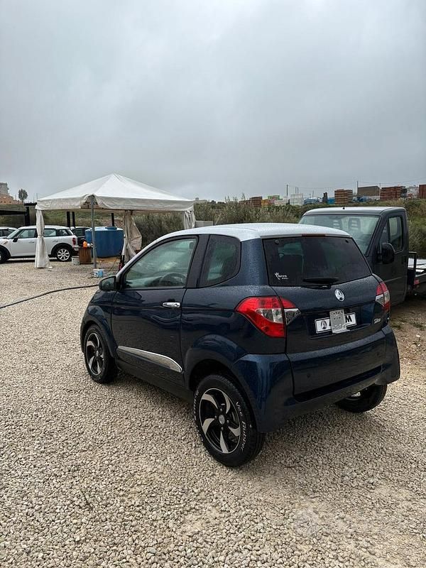 Usata Aixam City Premium 2014 Blu Berlina