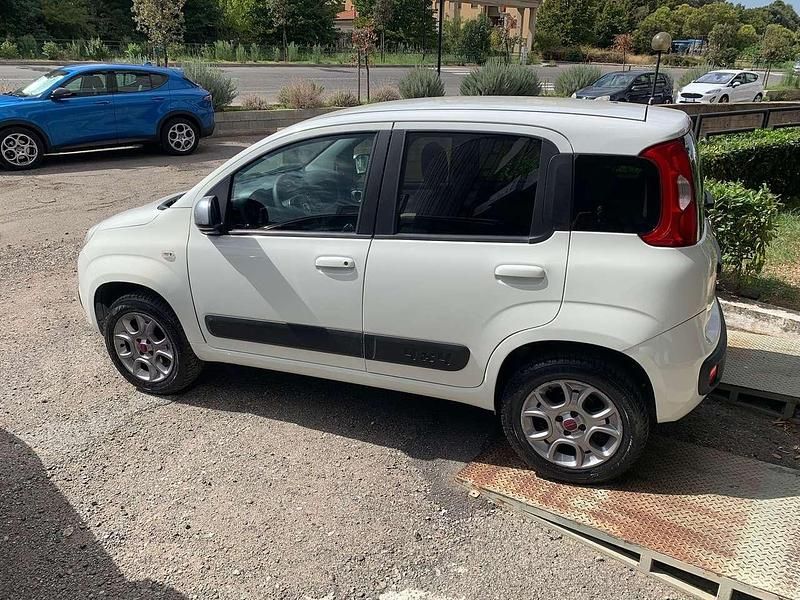 Usata Fiat Panda 4x4 S 80 CV (58 kW) 2016 Bianco Utilitaria