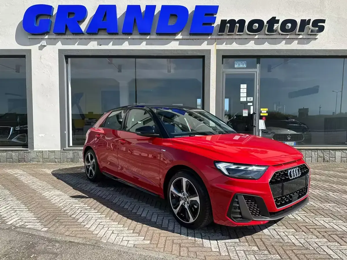 Nuova Audi A1 Sportback S-Line 116 CV (85 kW) 2026 Nero Utilitaria