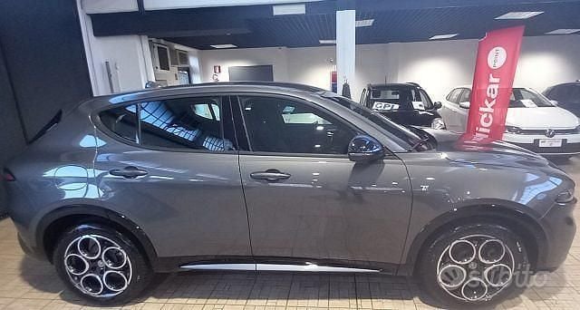 Usata Alfa Romeo Tonale Ti 160 CV (117 kW) 2023 Grigio SUV
