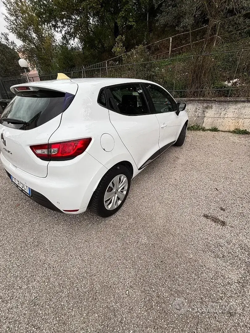 Usata Renault Clio IV 48 CV (35 kW) 2018 Bianco Berlina