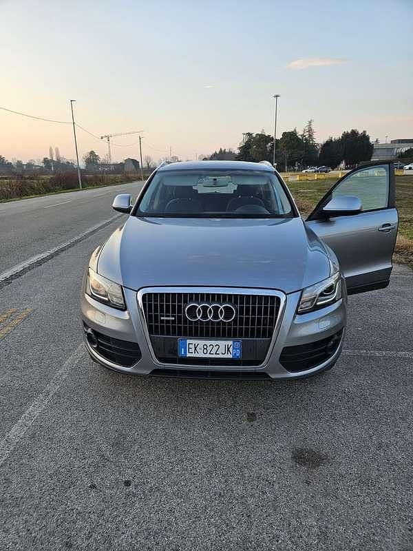 Usata Audi Q5 Advanced Plus 170 CV (125 kW) 2011 Grigio SUV