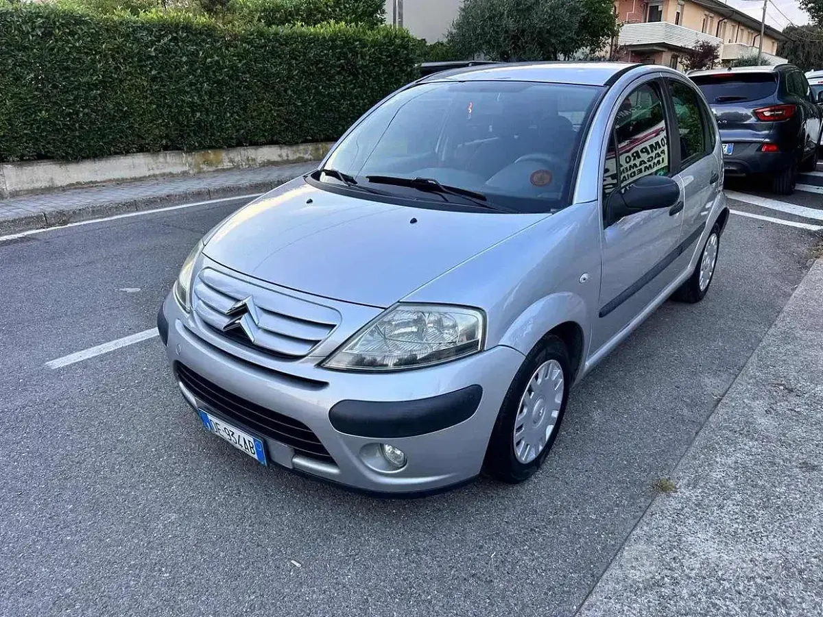 Usata Citroën C3 60 CV (44 kW) 2007 Grigio Berlina