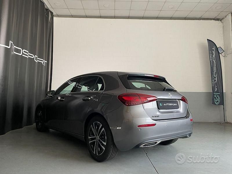 Usata Mercedes A180 Advanced Plus 136 CV (100 kW) 2024 Grigio Berlina