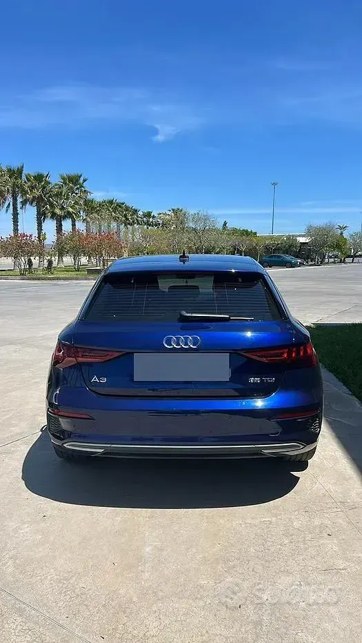 Usata Audi A3 150 CV (110 kW) 2021 Bluazzurro Berlina