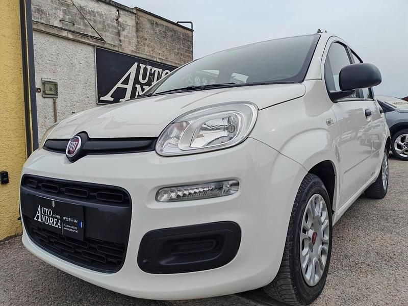 Usata Fiat Panda 69 CV (50 kW) 2022 Bianco Berlina