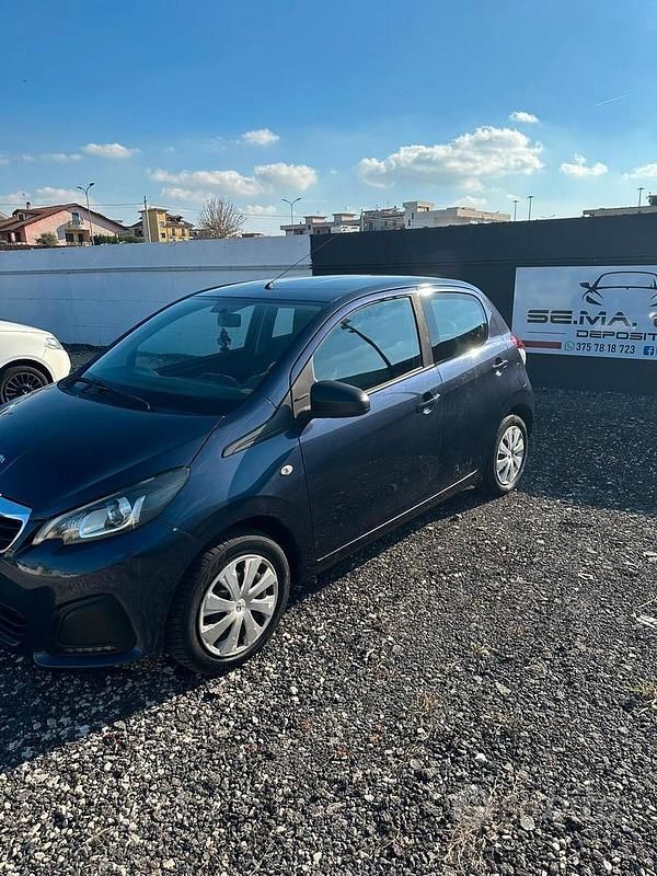Usata Peugeot 108 Active 69 CV (50 kW) 2016 Blu/azzurro Utilitaria