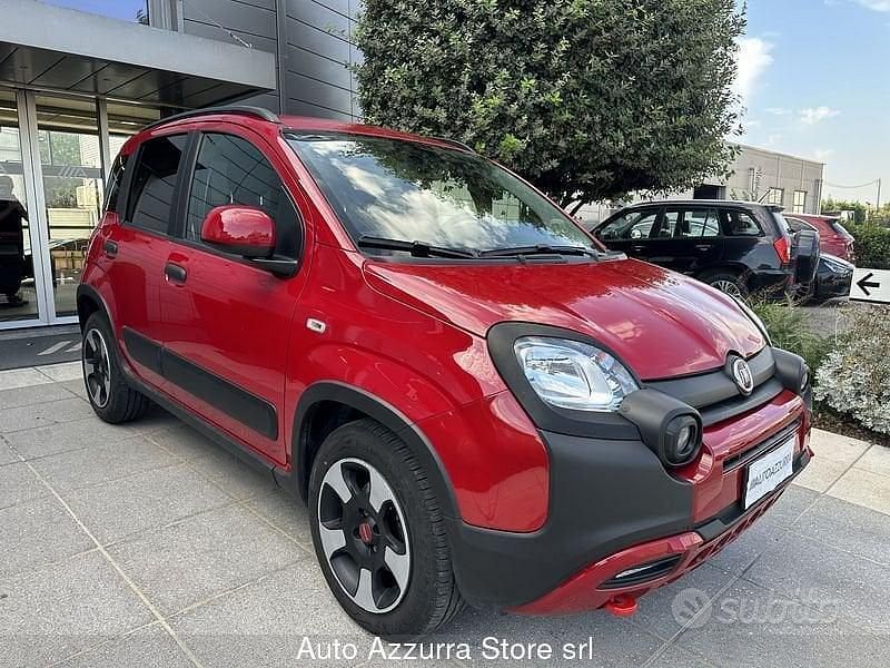 Usata Fiat Panda Cross Cross 2024 Rosso Utilitaria
