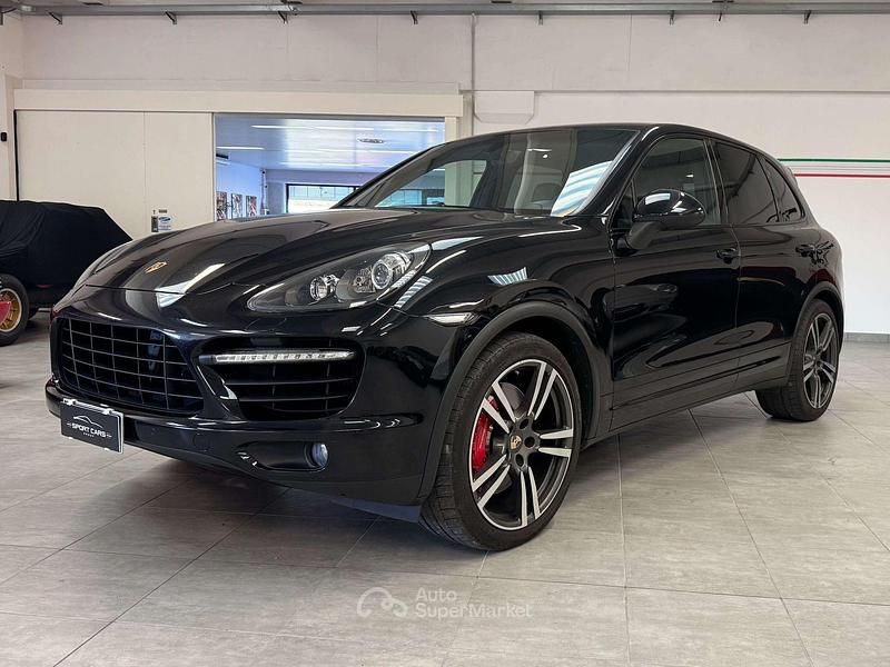 Nero Usata 2012 Porsche Cayenne Turbo SUV | 23.500 € (Buon prezzo) - Immagine 1/4