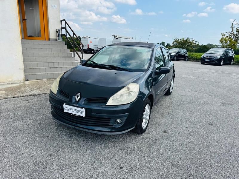 Usata Renault Clio II 58 CV (42 kW) 2008 Nero Berlina