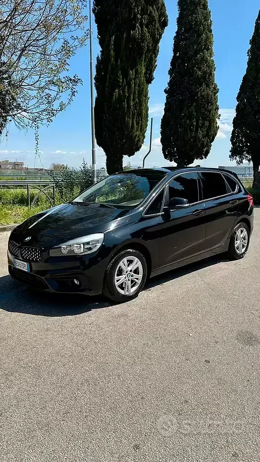 Usata BMW 216 Efficient Dynamics 116 CV (85 kW) 2014 Nero Monovolume