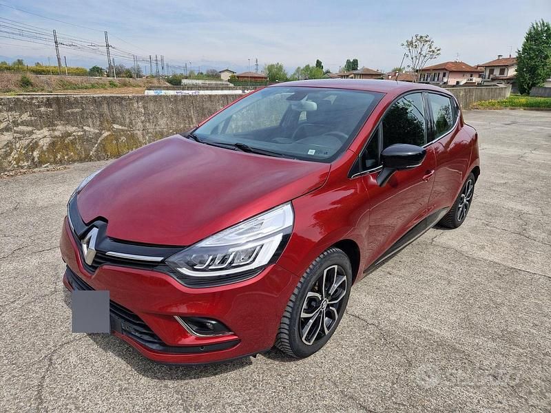 Usata Renault Clio IV Intens 90 CV (66 kW) 2017 Rosso Berlina
