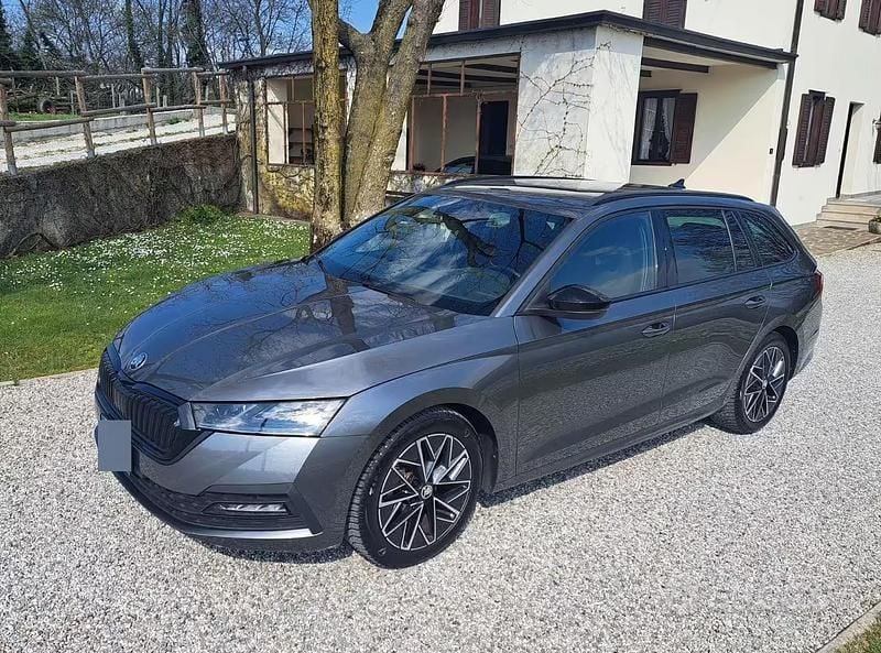 Usata Skoda Octavia Style 150 CV (110 kW) 2023 Grigio Station wagon