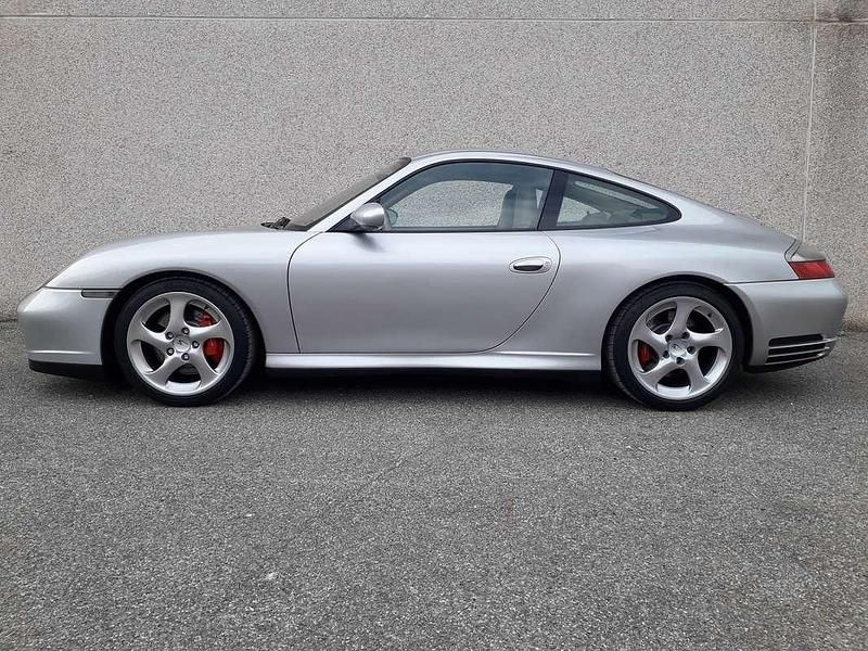 Usata Porsche 996 320 CV (235 kW) 2002 Argento Coupé
