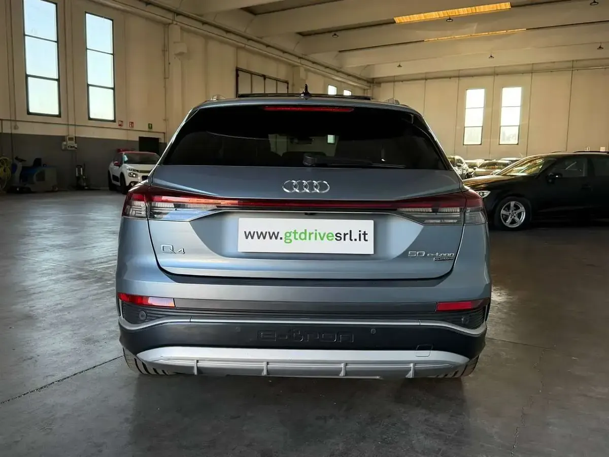 Usata Audi Q4 e-tron S-Line 77 kW (105 CV) 2021 Grigio scuro metallizzato SUV