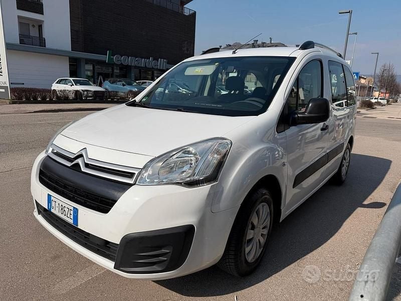 Usata Citroën Berlingo Feel 97 CV (71 kW) 2016 Bianco Monovolume