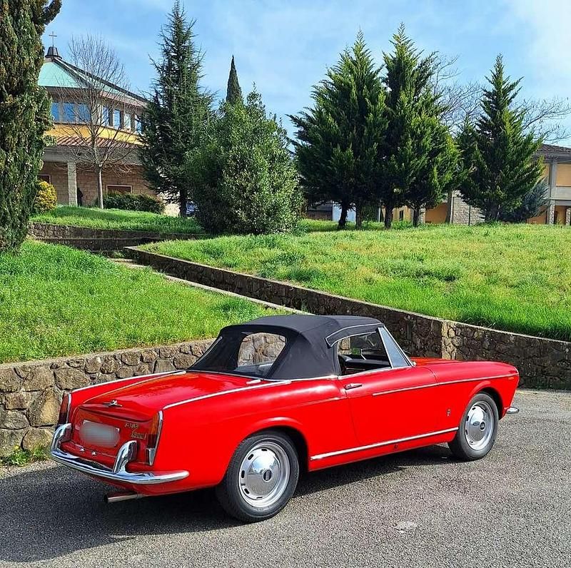 Usata Fiat 1500S S 90 CV (66 kW) 1960 Rosso Cabrio