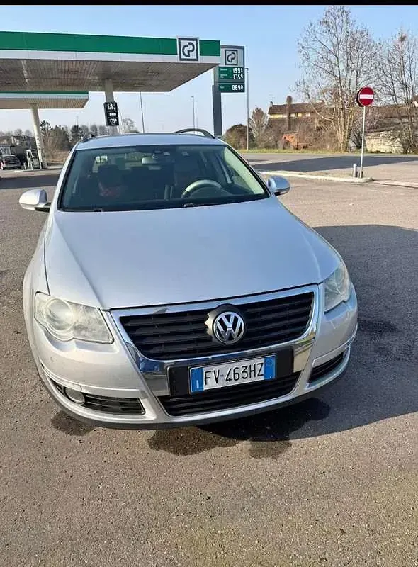 Usata VW Passat 140 CV (102 kW) 2007 Berlina