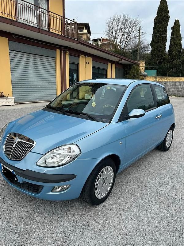 Usata Lancia Ypsilon 2006 Blu Utilitaria