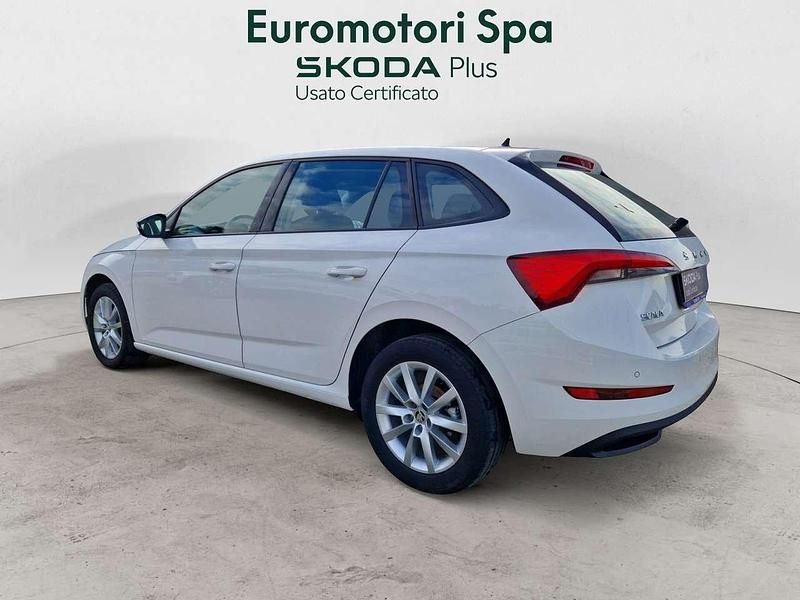 Usata Skoda Scala Ambition 95 CV (69 kW) 2023 Bianco Utilitaria