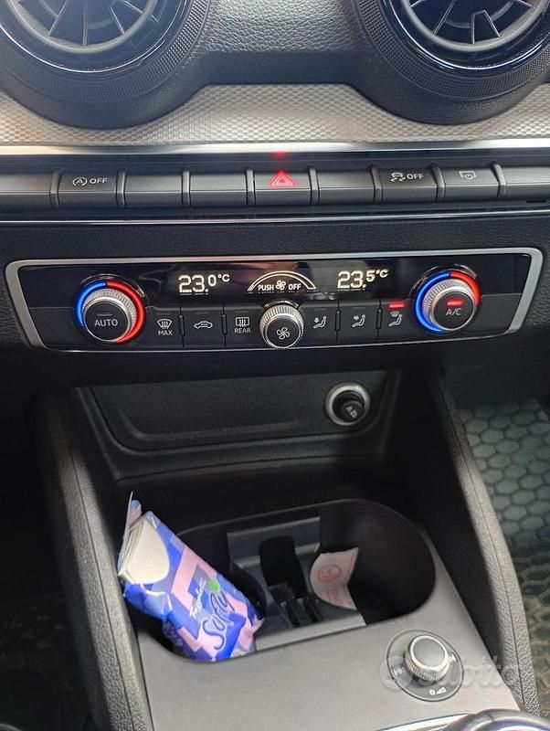 Usata Audi Q2 2018 Grigio SUV